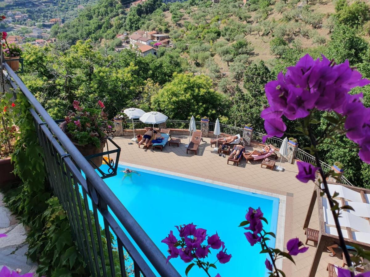Borgo San Francesco Hotel Gioiosa Marea Bagian luar foto