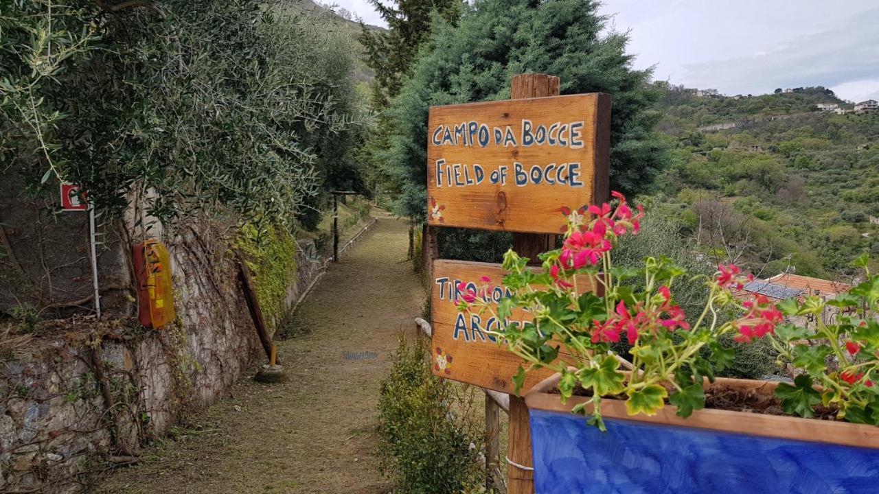 Borgo San Francesco Hotel Gioiosa Marea Bagian luar foto