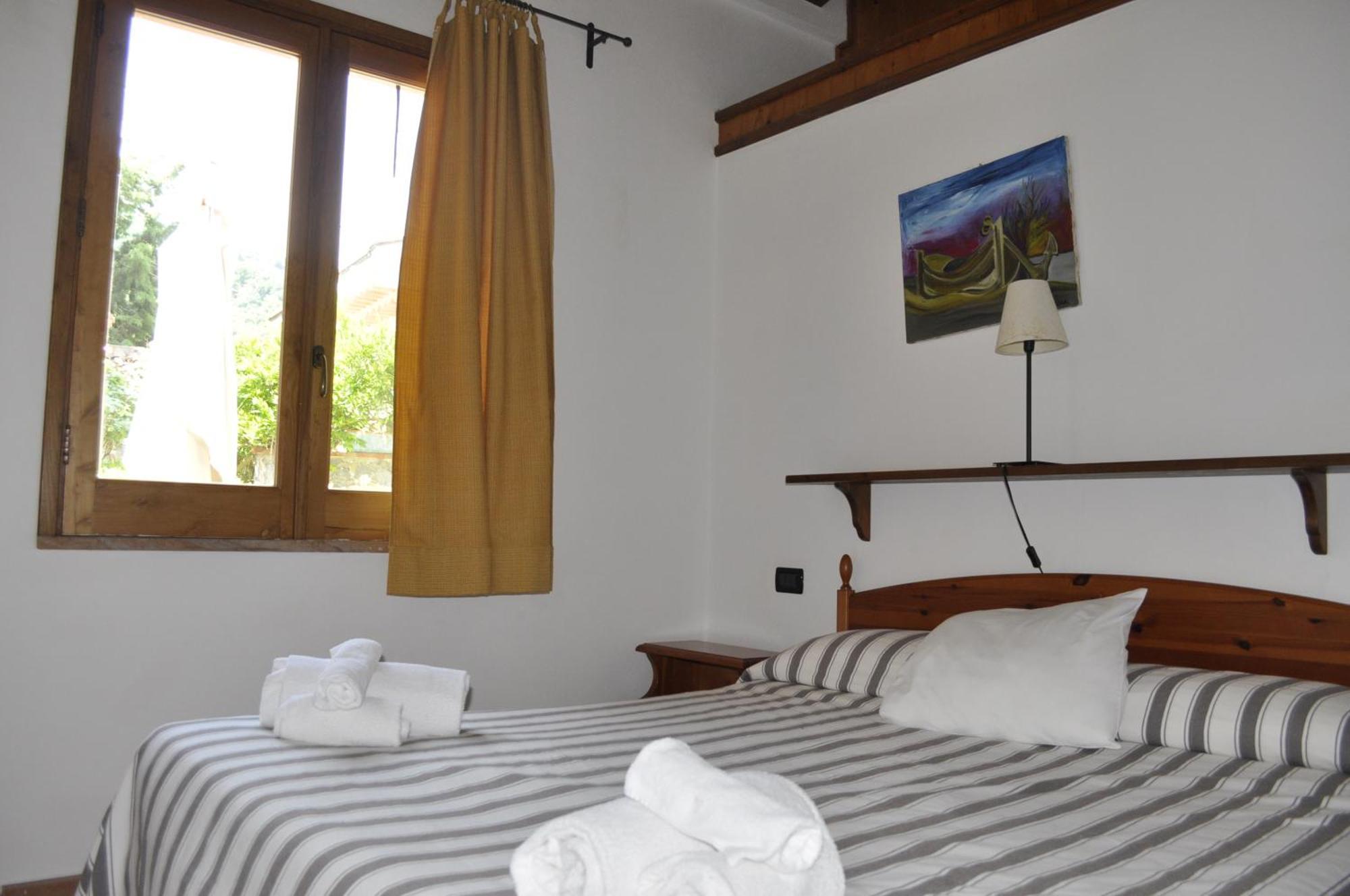 Borgo San Francesco Hotel Gioiosa Marea Bagian luar foto