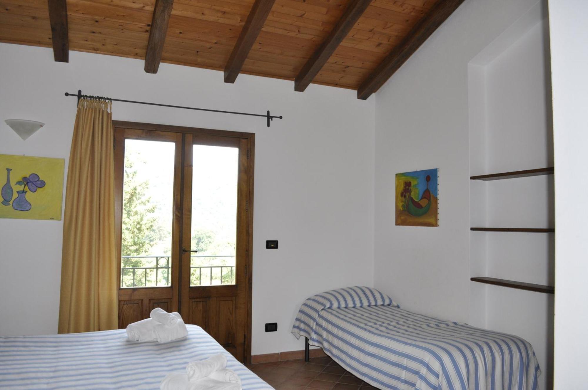 Borgo San Francesco Hotel Gioiosa Marea Bagian luar foto
