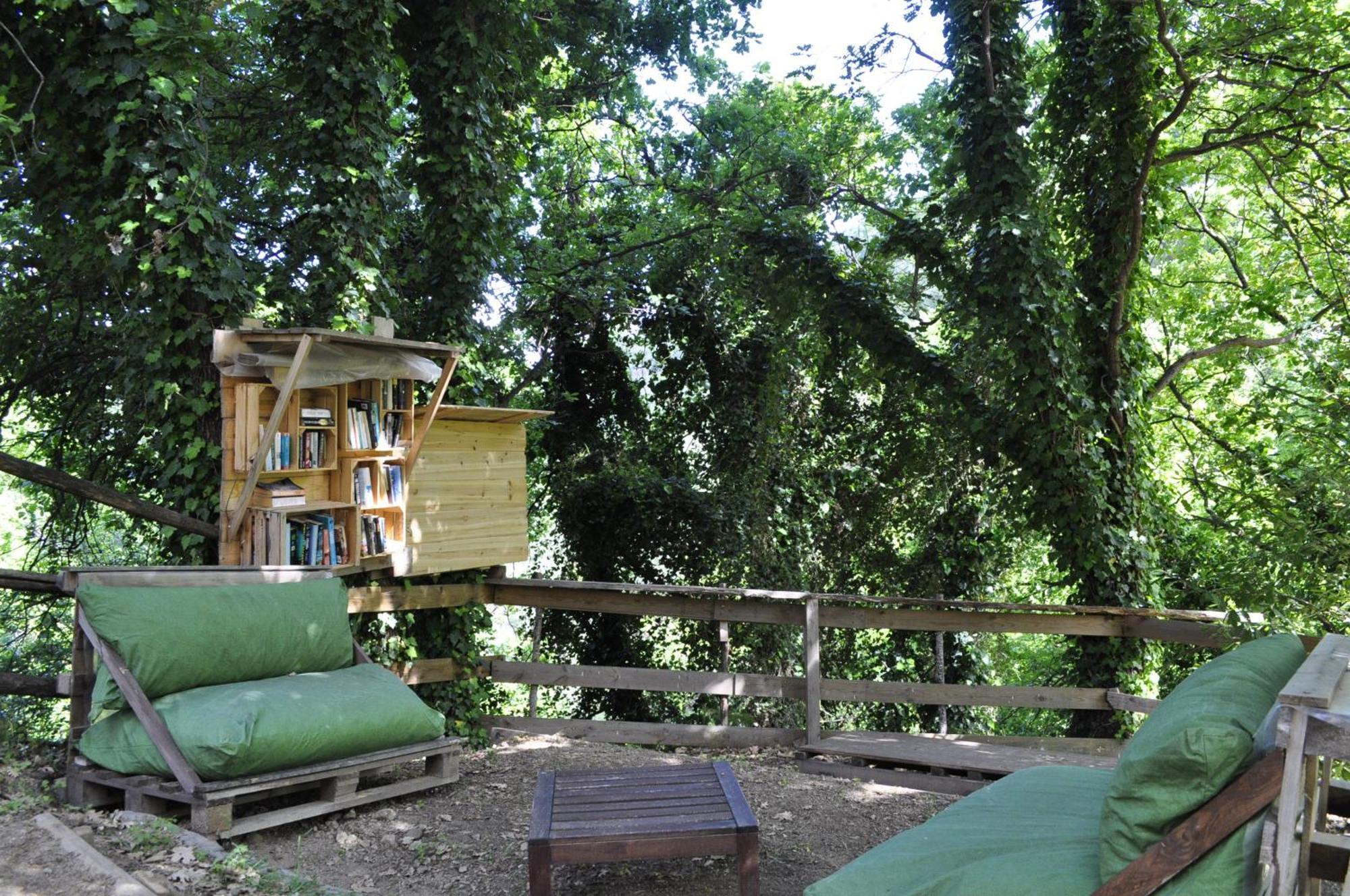 Borgo San Francesco Hotel Gioiosa Marea Bagian luar foto
