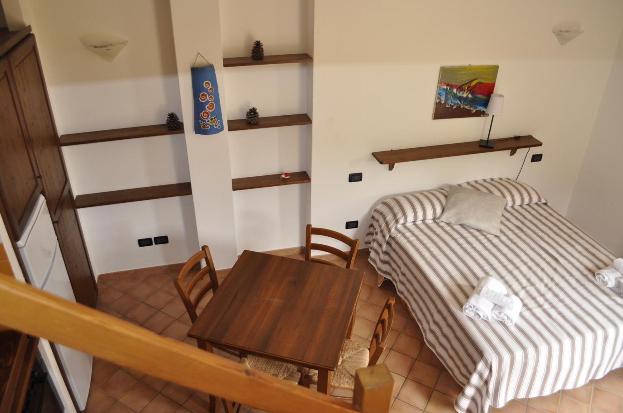 Borgo San Francesco Hotel Gioiosa Marea Ruang foto